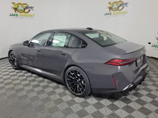 2027 BMW M5