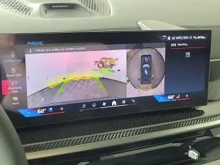 2027 BMW X7
