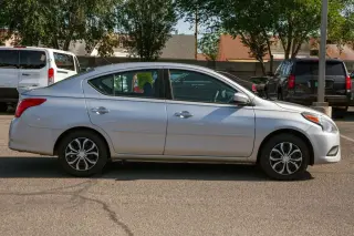 2017 Nissan Versa