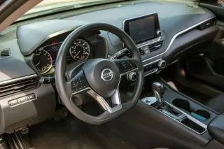 2020 Nissan Altima