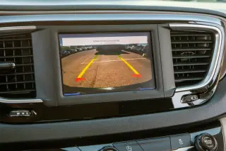 2022 Chrysler Voyager
