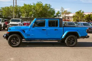 2025 Jeep Gladiator