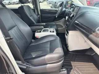 2014 Chrysler Town & Country