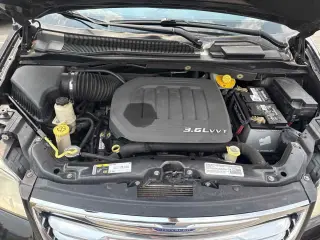 2014 Chrysler Town & Country