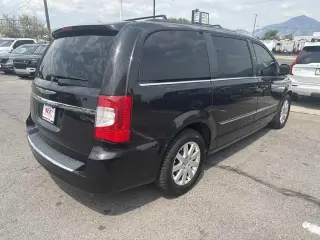 2014 Chrysler Town & Country