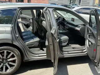 2018 Audi Q7 Premium Plus