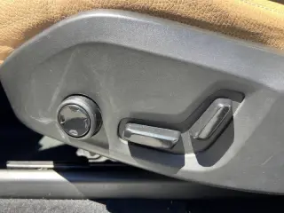 2018 Volvo XC90 T6 Momentum