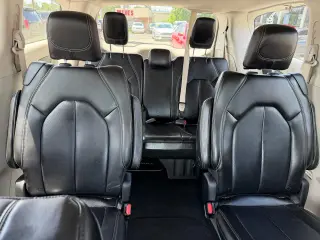 2020 Chrysler Voyager