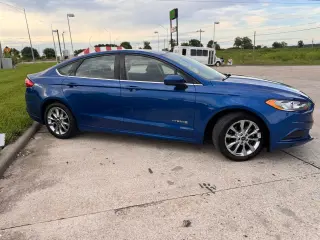 2017 Ford Fusion Hybrid