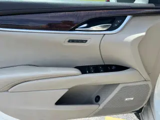 2013 Cadillac XTS
