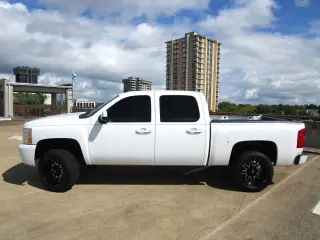 2009 CHEVROLET SILVERADO 1500 CREW CAB