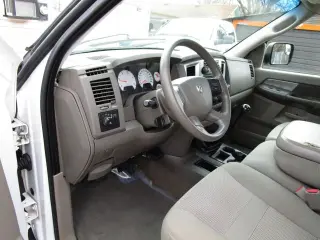 2007 DODGE RAM 3500 QUAD CAB & CHASSIS