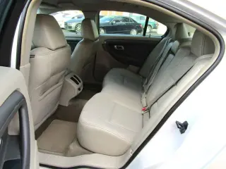 2011 FORD TAURUS