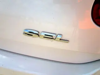 2011 FORD TAURUS