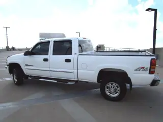 2005 GMC SIERRA 2500 HD CREW CAB