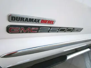 2005 GMC SIERRA 2500 HD CREW CAB