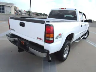 2005 GMC SIERRA 2500 HD CREW CAB