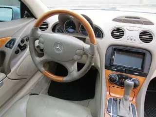2006 MERCEDES-BENZ SL-CLASS