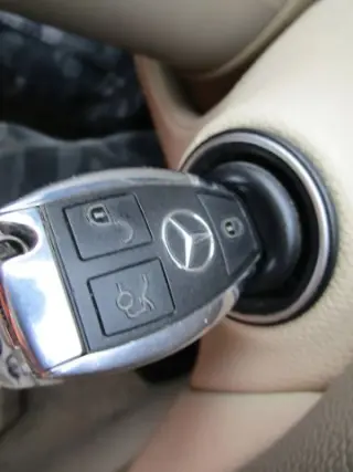 2006 MERCEDES-BENZ SL-CLASS