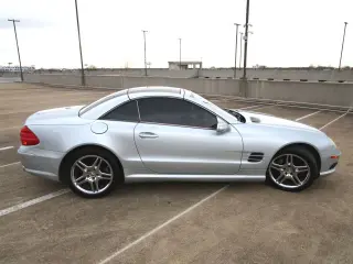 2006 MERCEDES-BENZ SL-CLASS
