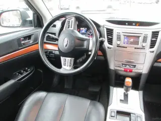 2013 SUBARU OUTBACK