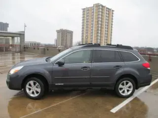 2013 SUBARU OUTBACK