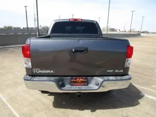 2013 TOYOTA TUNDRA CREWMAX