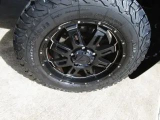 2013 TOYOTA TUNDRA CREWMAX