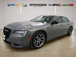 2018 Chrysler 300 Touring