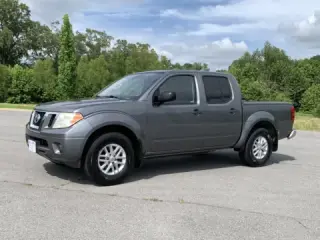 2019 NISSAN FRONTIER S