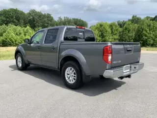 2019 NISSAN FRONTIER S