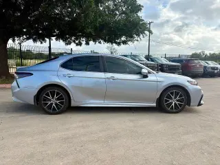 Toyota Camry 2023 SE 4dr Sedan