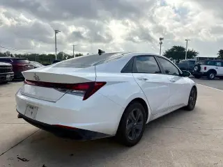 Hyundai ELANTRA 2021 SEL 4dr Sedan