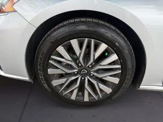 Nissan Altima 2024 2.5 SV 4dr Sedan