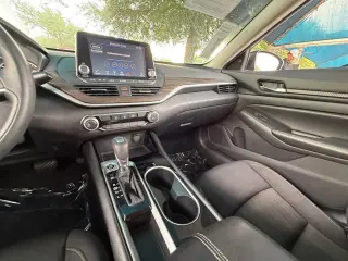Nissan Altima 2024 2.5 SV 4dr Sedan