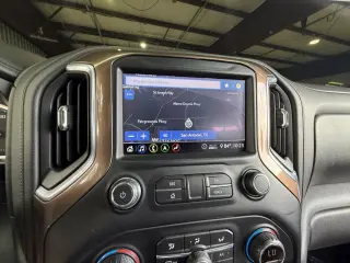 Chevrolet Silverado 1500 2020 4x4 High Country 4dr Crew Cab 5.8 ft. SB
