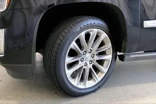 Cadillac Escalade 2019 Premium Luxury 4dr SUV