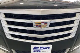 Cadillac Escalade 2019 Premium Luxury 4dr SUV