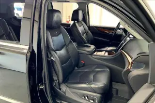Cadillac Escalade 2019 Premium Luxury 4dr SUV