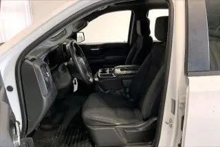 Chevrolet Silverado 1500 2019 4x2 Custom 4dr Crew Cab 5.8 ft. SB