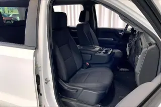 Chevrolet Silverado 1500 2019 4x2 Custom 4dr Crew Cab 5.8 ft. SB