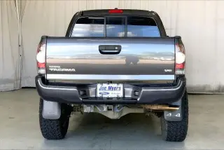 Toyota Tacoma 2011 4x4 V6 4dr Double Cab 5.0 ft SB 6M