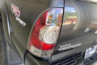 Toyota Tacoma 2011 4x4 V6 4dr Double Cab 5.0 ft SB 6M