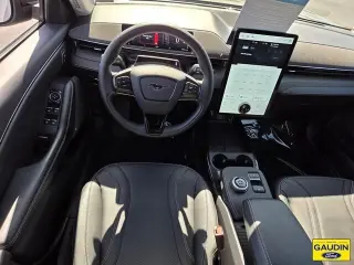 Ford Mustang Mach-E 2023 AWD Premium 4dr SUV