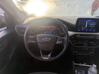 Ford Escape Hybrid 2022 SE 4dr SUV