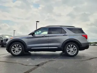 Ford Explorer 2022 AWD XLT 4dr SUV