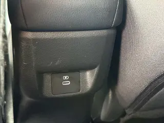 Nissan Versa 2023 SR 4dr Sedan