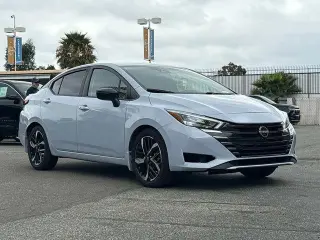 Nissan Versa 2023 SR 4dr Sedan