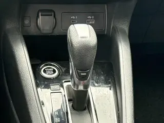 Nissan Versa 2023 SR 4dr Sedan