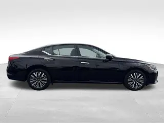 Nissan Altima 2024 2.5 SV 4dr Sedan